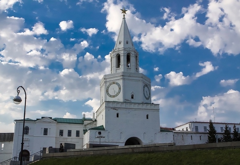 Башни казанского кремля фото