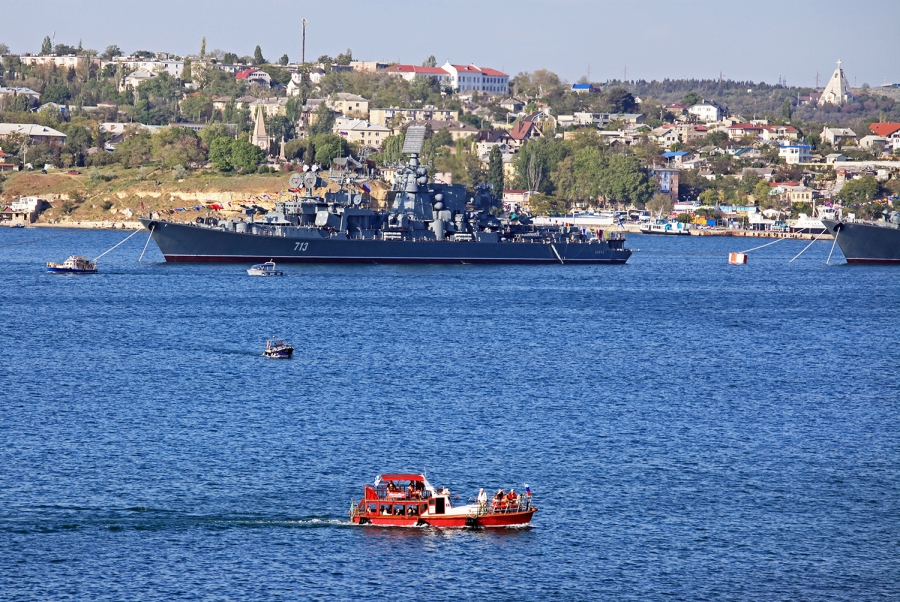 Главное изображение экскурсии - Утренний Севастополь: исторический центр, морская прогулка, Михайловский равелин.