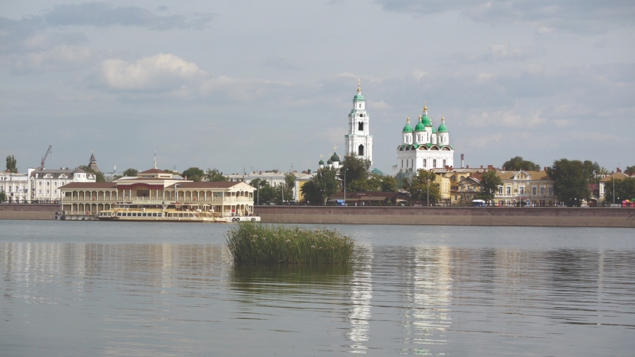 Главное изображение экскурсии - Путешествие по Астрахани для людей старшего возраста