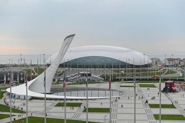 Главное изображение экскурсии - Олимпийское наследие - обзорная экскурсия Красная Поляна, Олимпийский Парк, шоу фонтанов