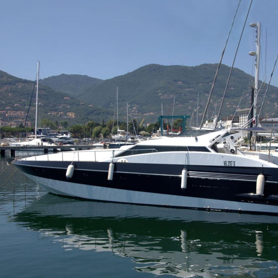 Главное изображение экскурсии - Морской вояж на VIP яхте San Lorenzo в Сочи