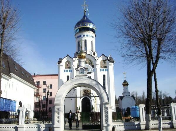 Главное изображение экскурсии - Пластуновская: подворье женского монастыря + парк Галицкого в Краснодаре