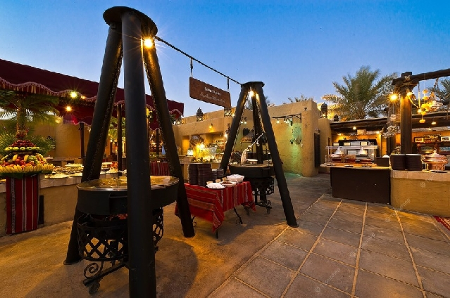 Главное изображение экскурсии - Пустынное Сафари + ужин в ресторане Bab Al Shams