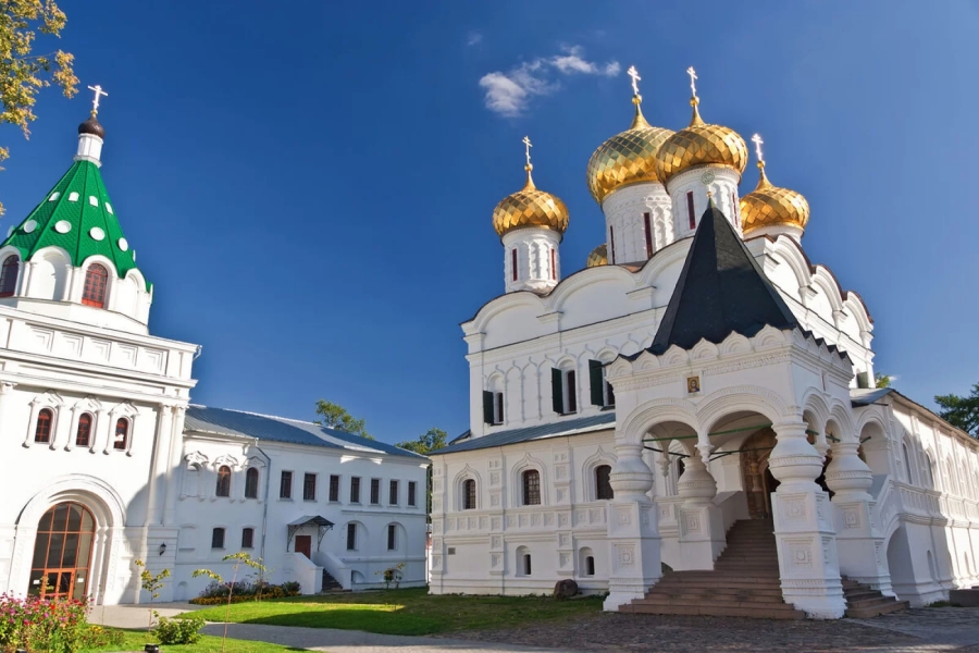 Главное изображение экскурсии - Кострома полна чудес